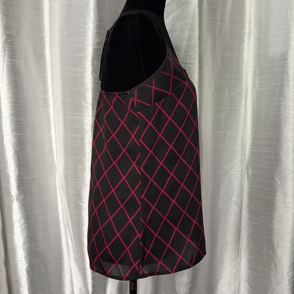 Express Women’s Small Spaghetti Strap V Neck Blouse Pleated Upper Back - Picture 2 of 8